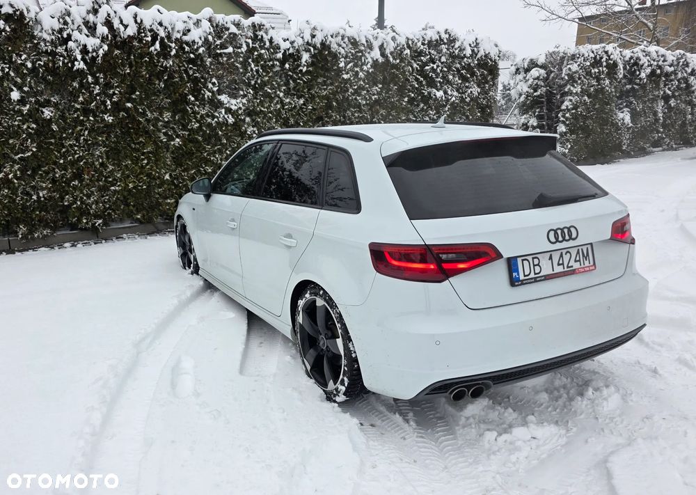 Audi A3 Sportback 2.0 TDI S tronic Ambition - 5