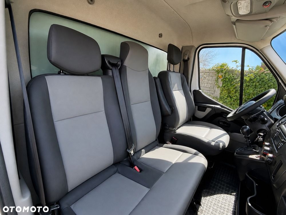 Opel Movano - 8
