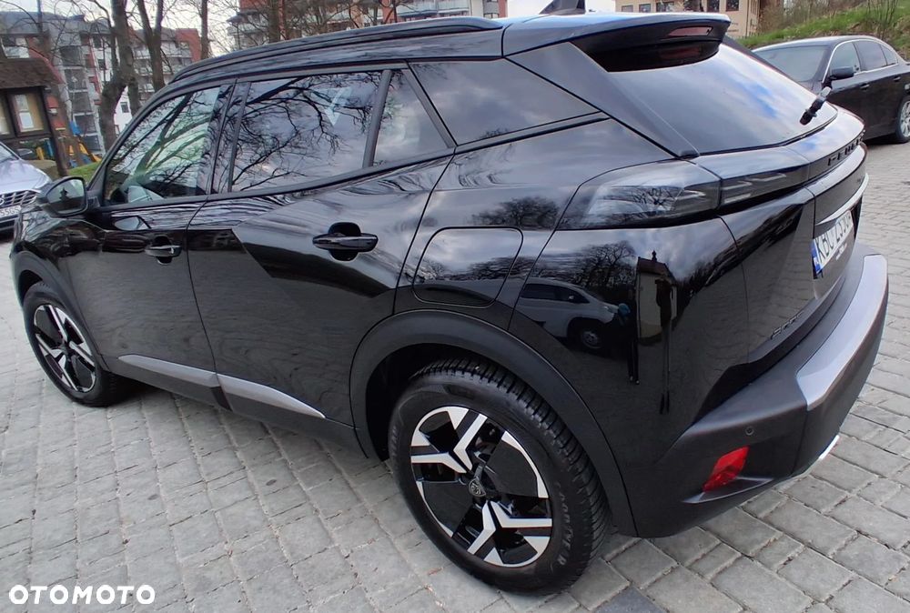 Peugeot 2008 PureTech 130 Allure S&S EAT8 - 17