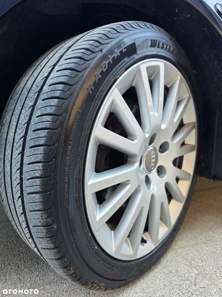 Audi A3 Sportback 1.6 FSI Attraction - 20