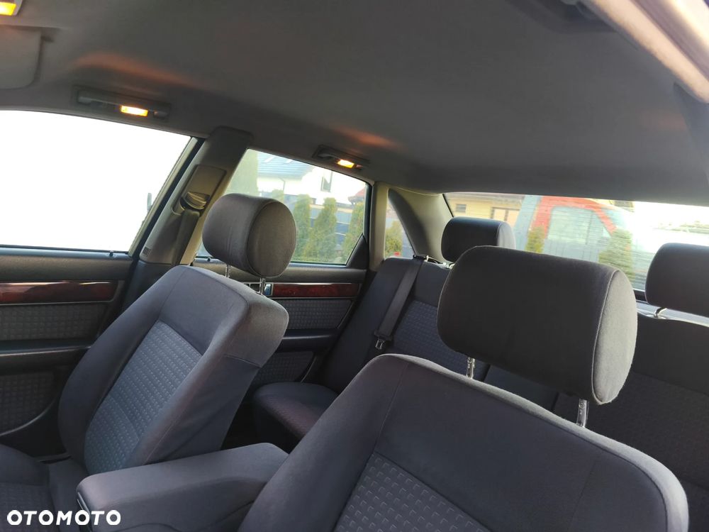 Audi A6 Limousine 2.5 TDI - 39