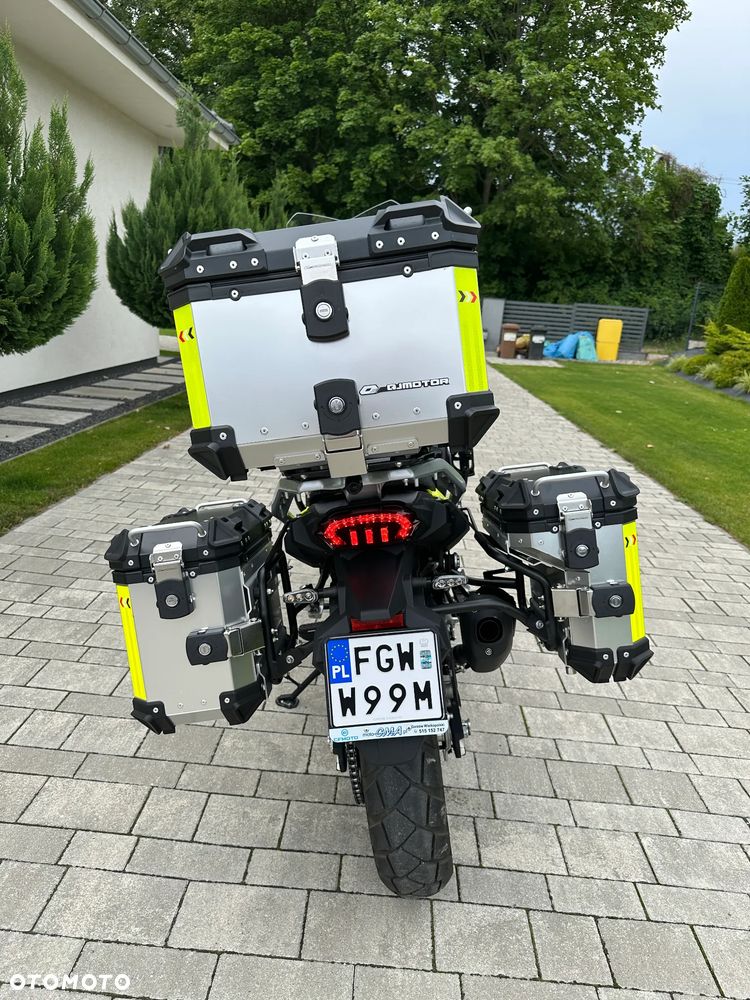 QJMOTOR SVT 650X - 4