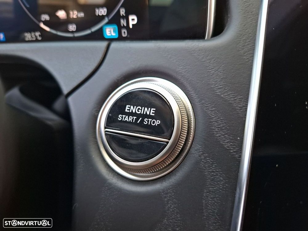 Mercedes-Benz E 300 e Station - 17