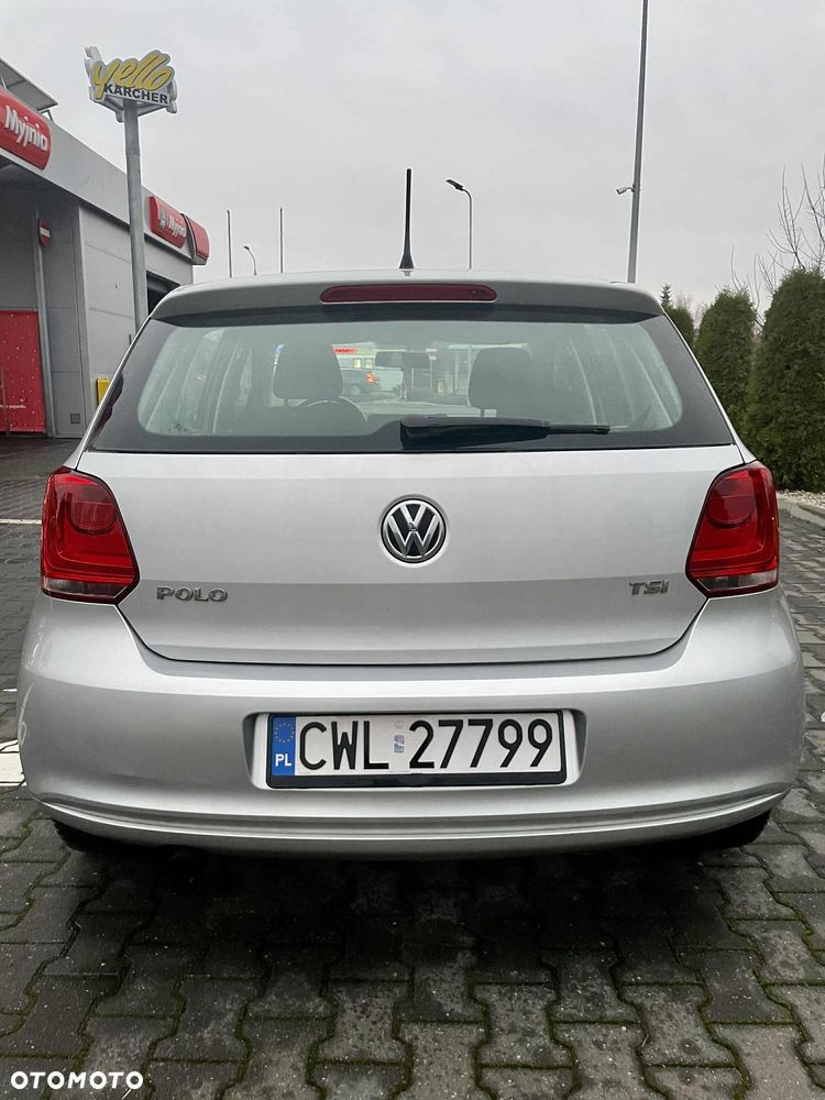 Volkswagen Polo 1.2 TSI Comfortline - 5