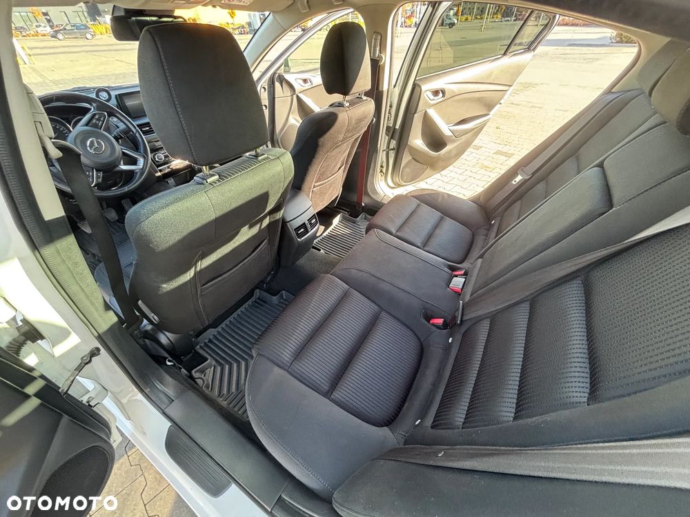 Mazda 6 2.0 Skybusiness - 19
