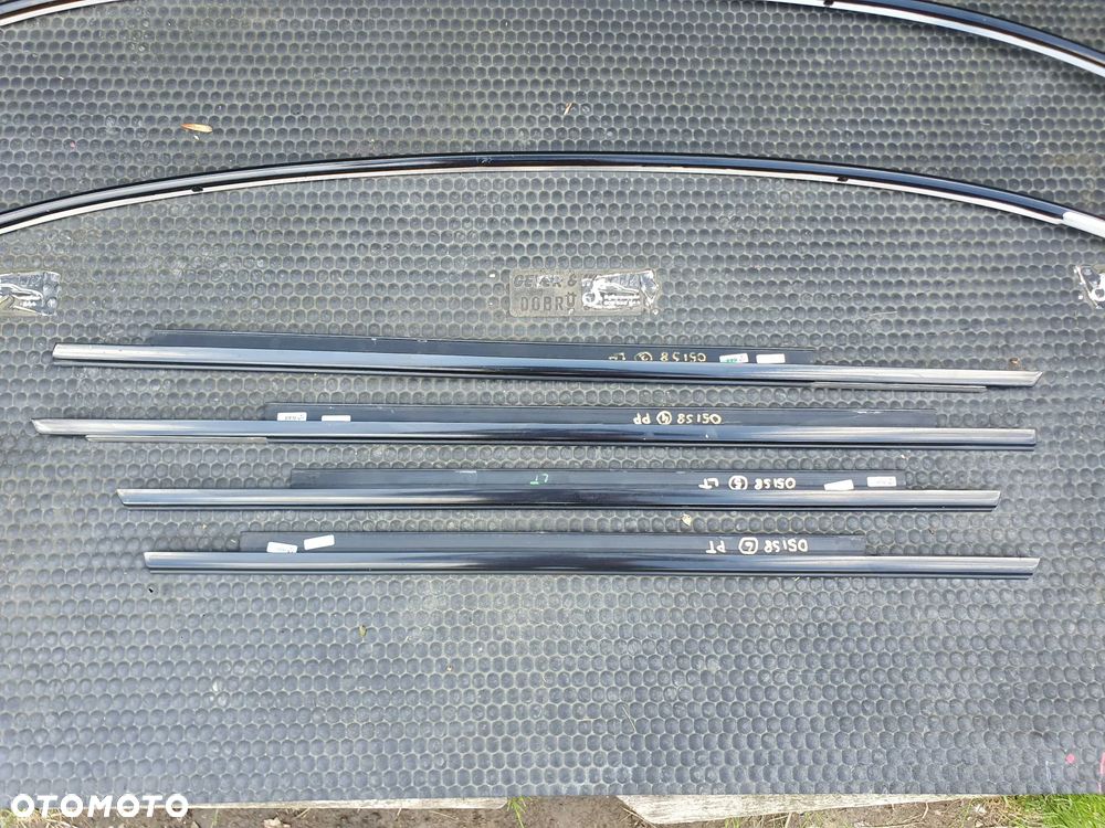 Listwa Listwy Zgarniajace Ramki Szyb Chrom Oklejone Czarne AUDI A4 B8 Sedan - 14