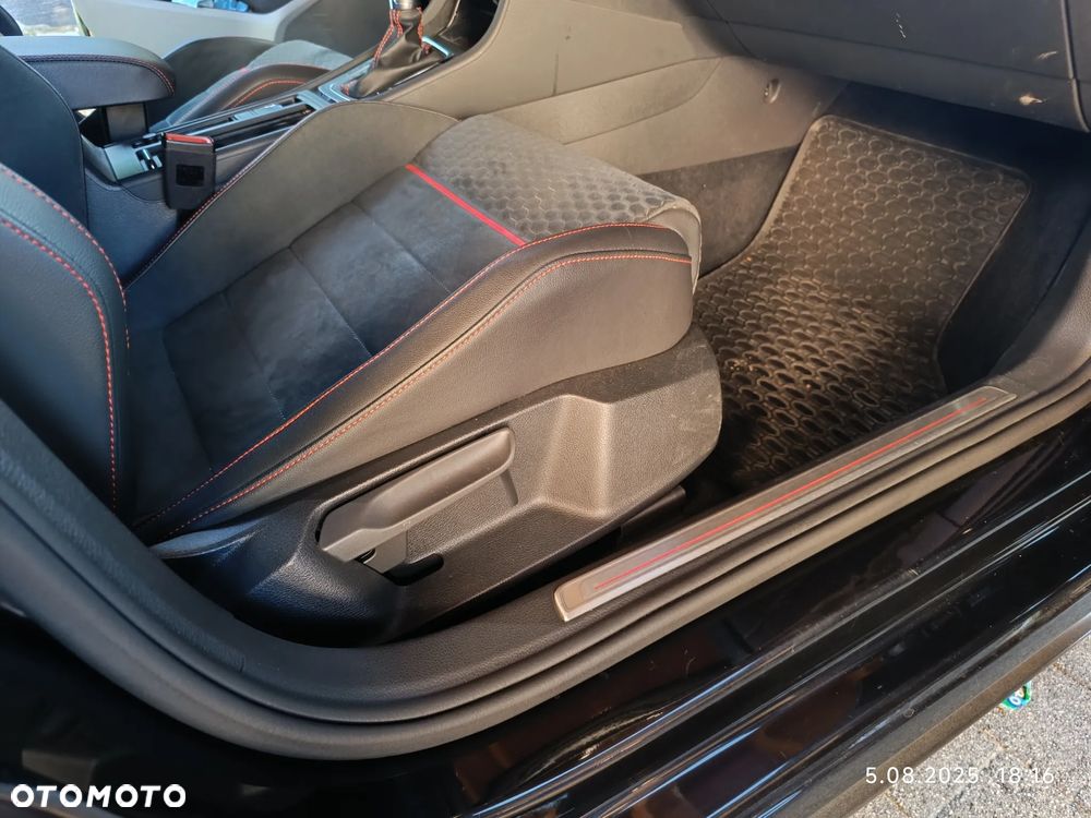 Volkswagen Golf VII 2.0 TSI BMT GTI Performance DSG - 24