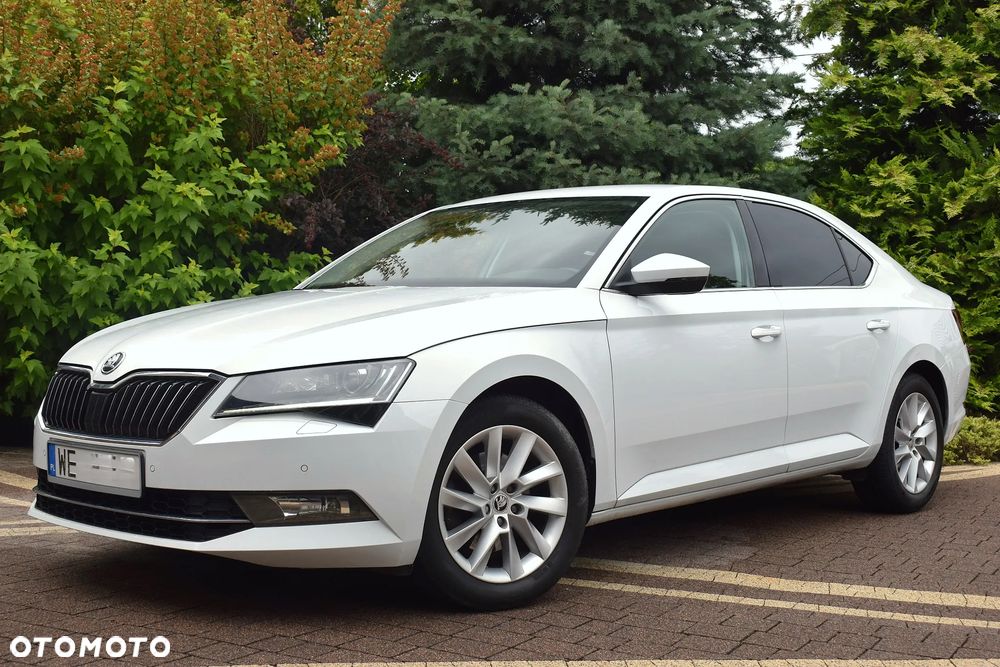 Skoda Superb 2.0 TDI SCR Style - 1