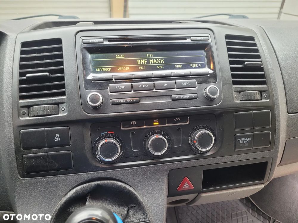 Volkswagen Transporter L1H1 - 11