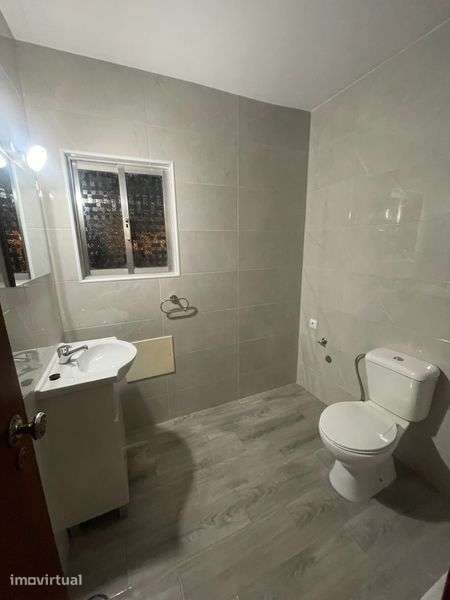Arrendo apartamento T1(ao ano) - Loulé - Grande imagem: 2/5