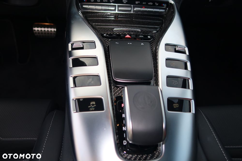 Mercedes-Benz AMG GT - 33