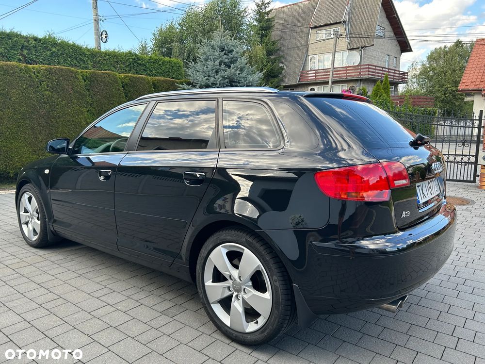 Audi A3 Sportback - 15