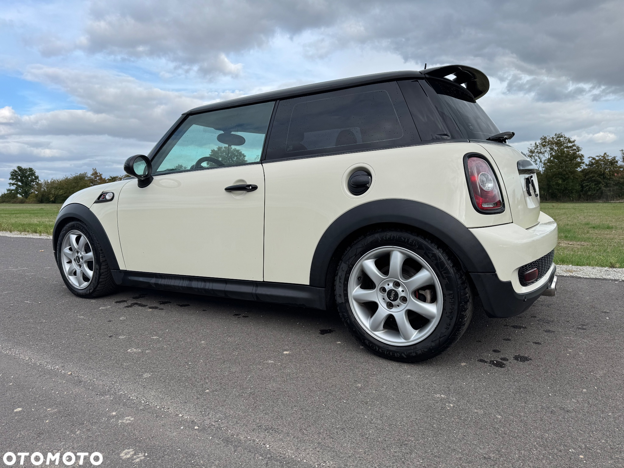 MINI Cooper S 50 Camden - 8