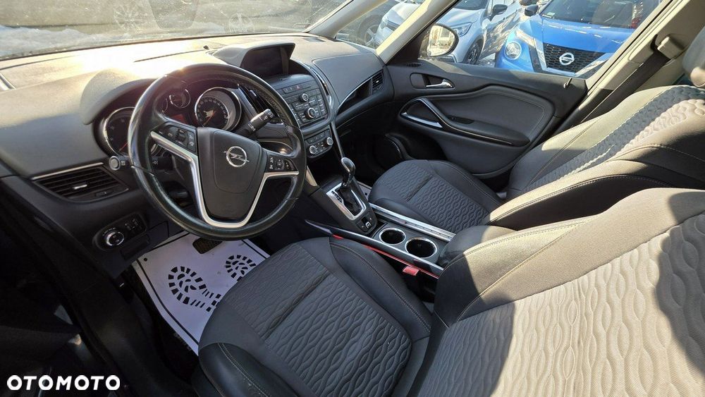 Opel Zafira - 19
