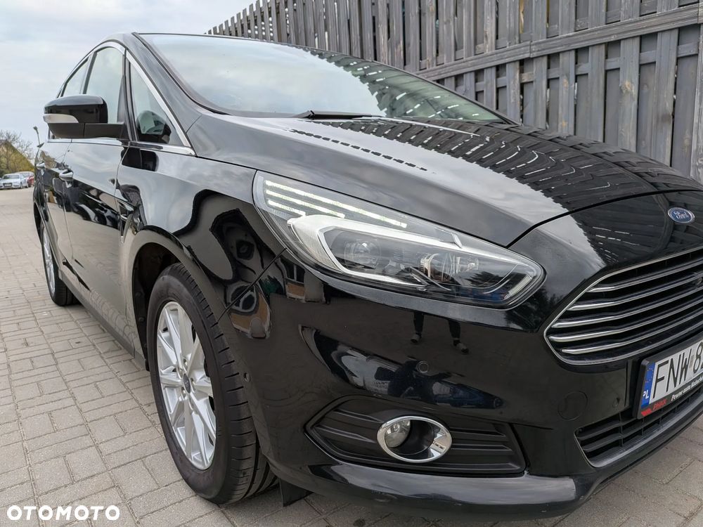Ford S-Max 2.0 TDCi Titanium - 3