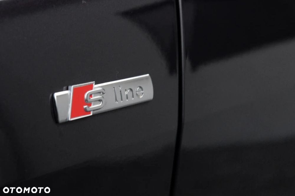 Audi Q4 Sportback e-tron - 14