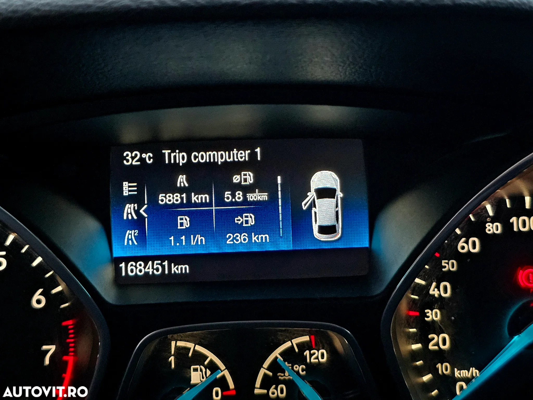 Ford Focus 1.0 EcoBoost Trend - 8