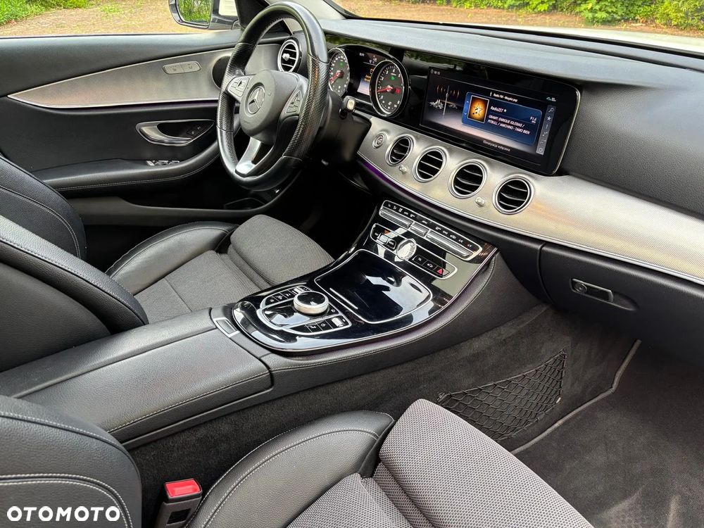 Mercedes-Benz Klasa E - 13