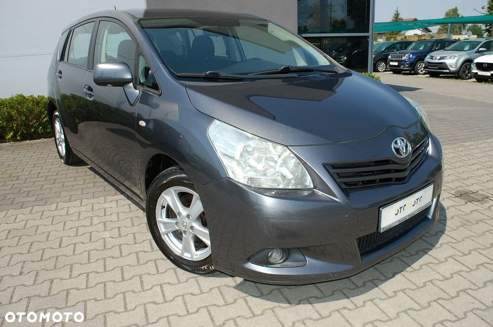 Toyota Verso - 9