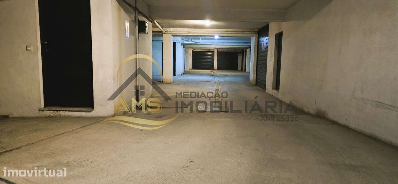 GARAGEM EM FAFE PARA VENDA - Grande imagem: 5/10