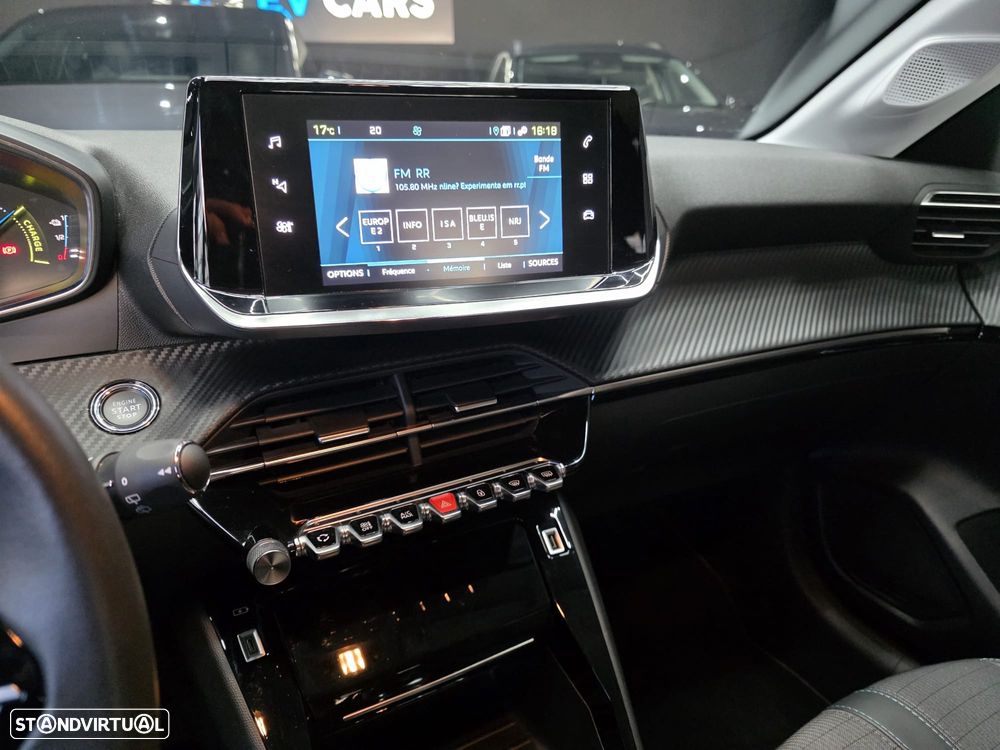 Peugeot e-208 Allure Pack - 20