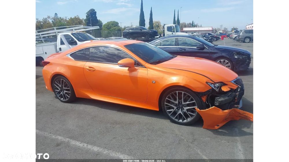 Lexus RC 200t SPORT - 6