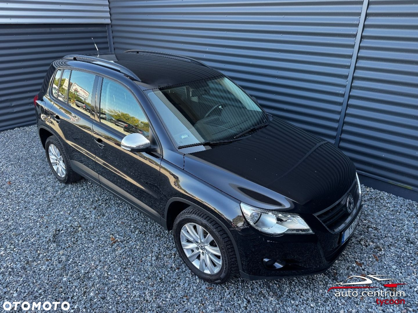 Volkswagen Tiguan - 24