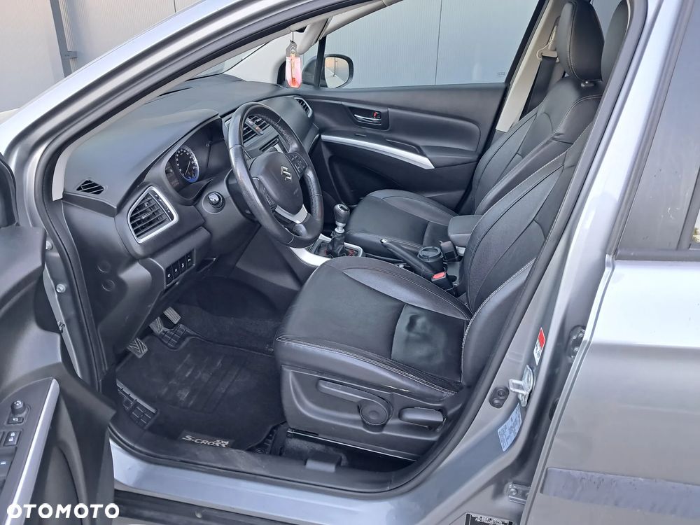 Suzuki SX4 S-Cross 1.6 DDiS Comfort - 4