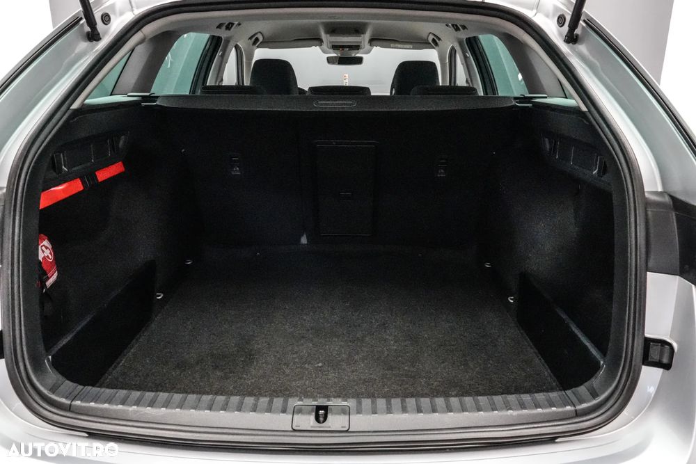 Skoda Octavia 2.0 TDI Edition Plus - 26