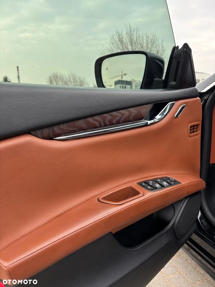Maserati Quattroporte S Q4 GranLusso - 14