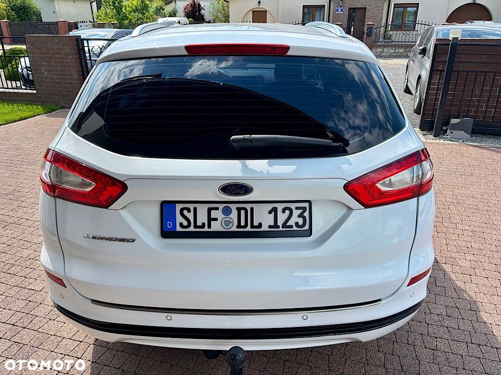 Ford Mondeo 2.0 TDCi Titanium - 10