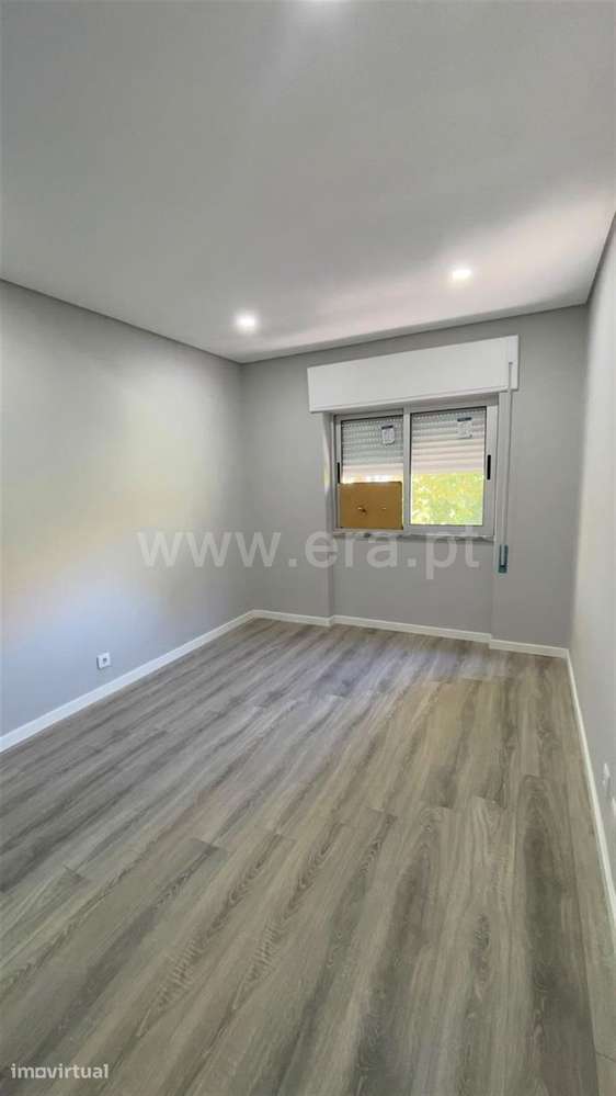 Apartamento T2; Cruz de Pau - Grande imagem: 2/7