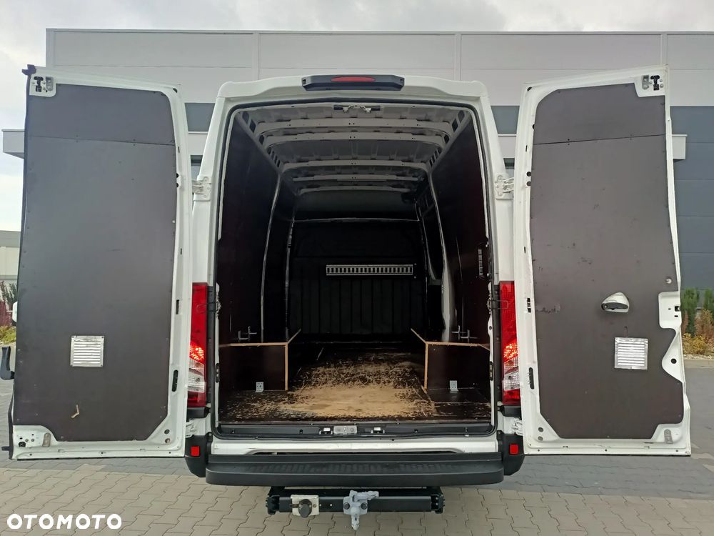 Iveco 35C15 L3H2 3.0 170KM HI-MATIC - 37