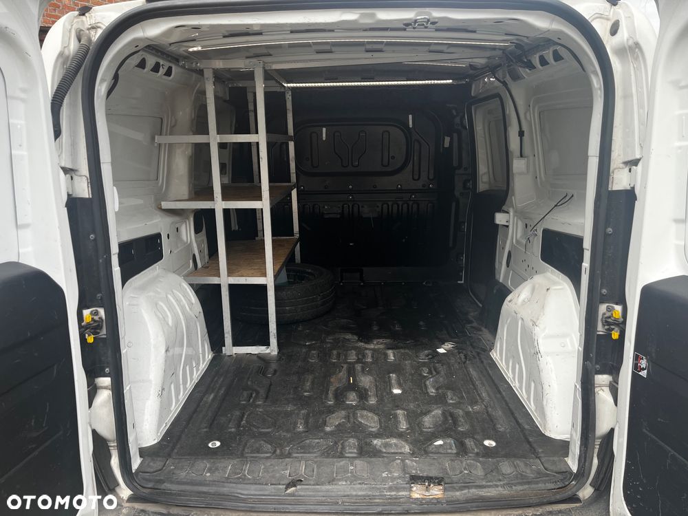 Fiat Doblo - 8