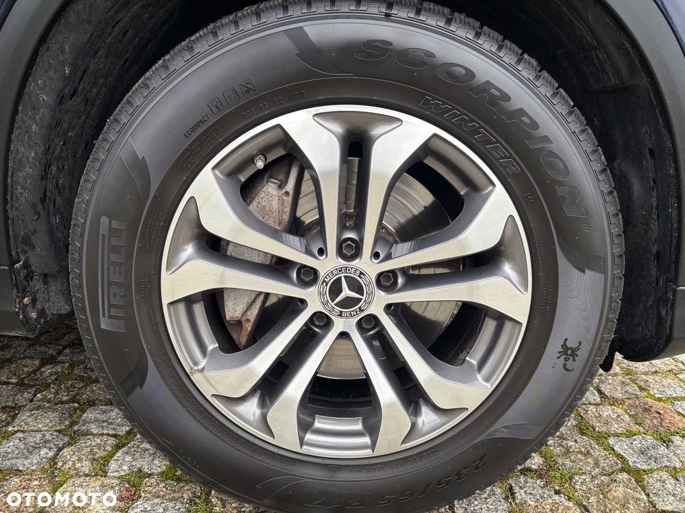 Mercedes-Benz GLC - 12