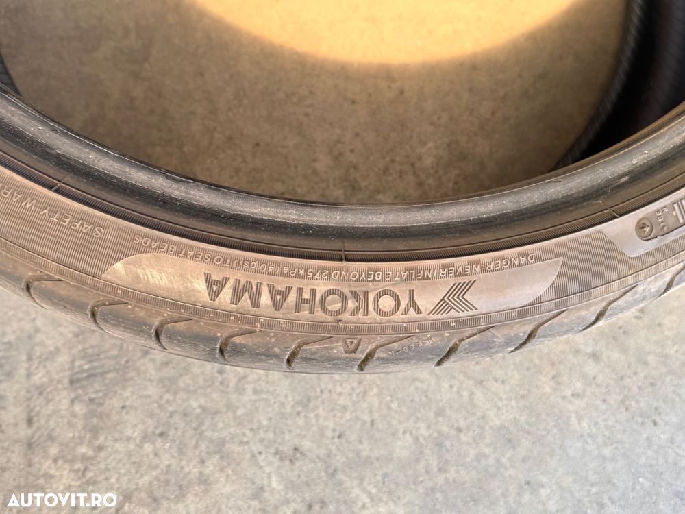 Vând 2 anvelope 255/30/20 Yokohama de vară second - 7