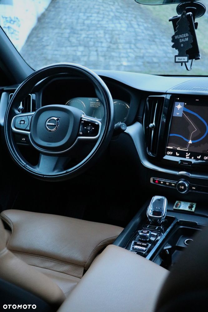 Volvo XC 60 B4 D AWD Inscription - 5