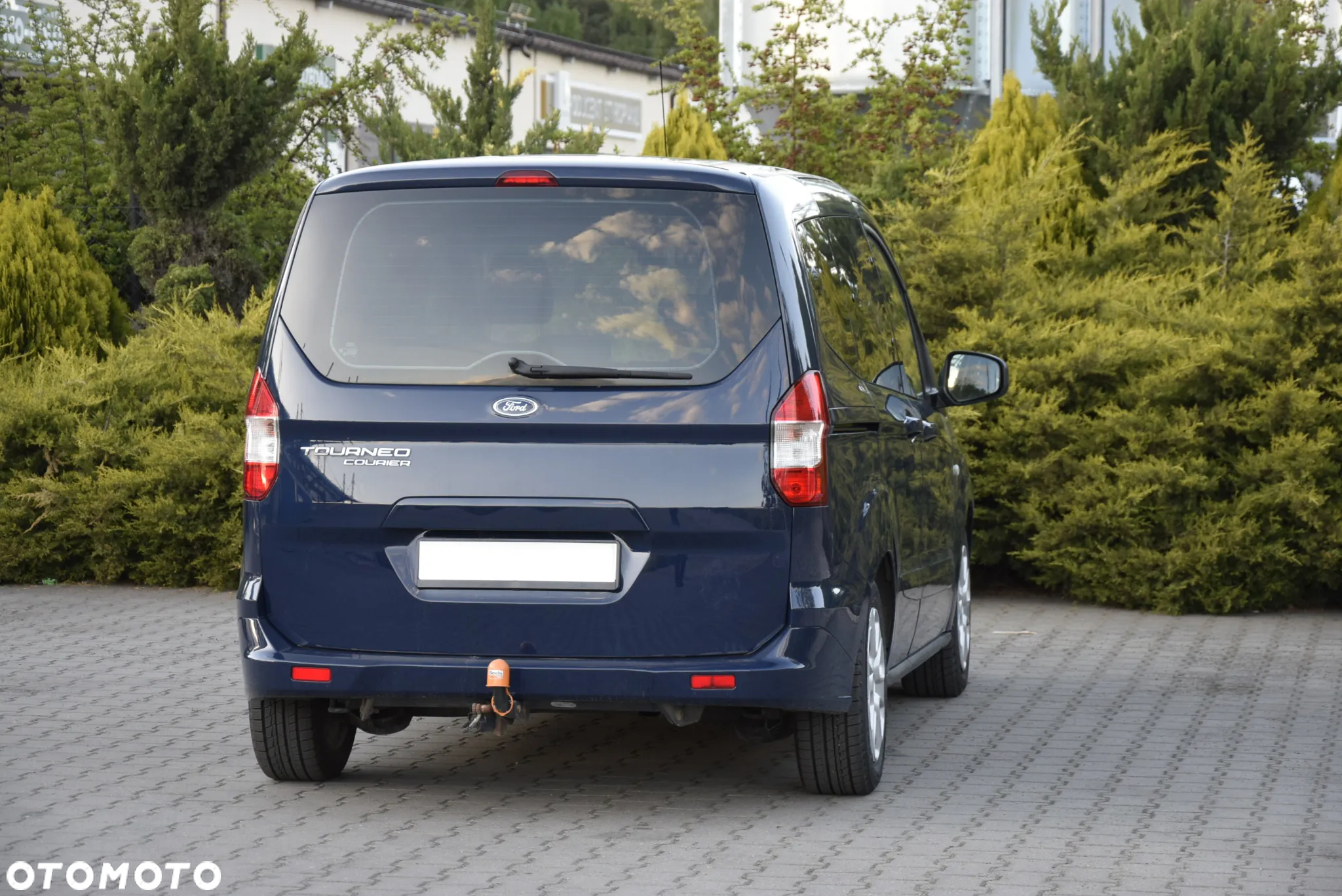 Ford Tourneo Courier 1.5 TDCi Trend - 16