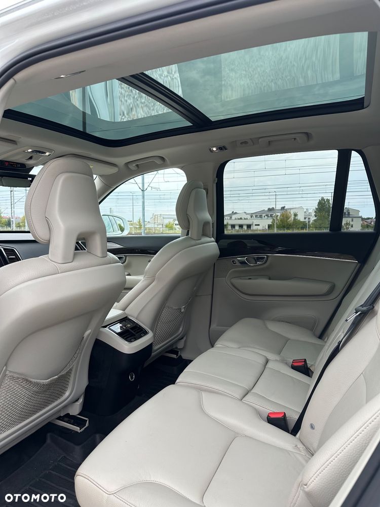 Volvo XC 90 T6 AWD Momentum - 8