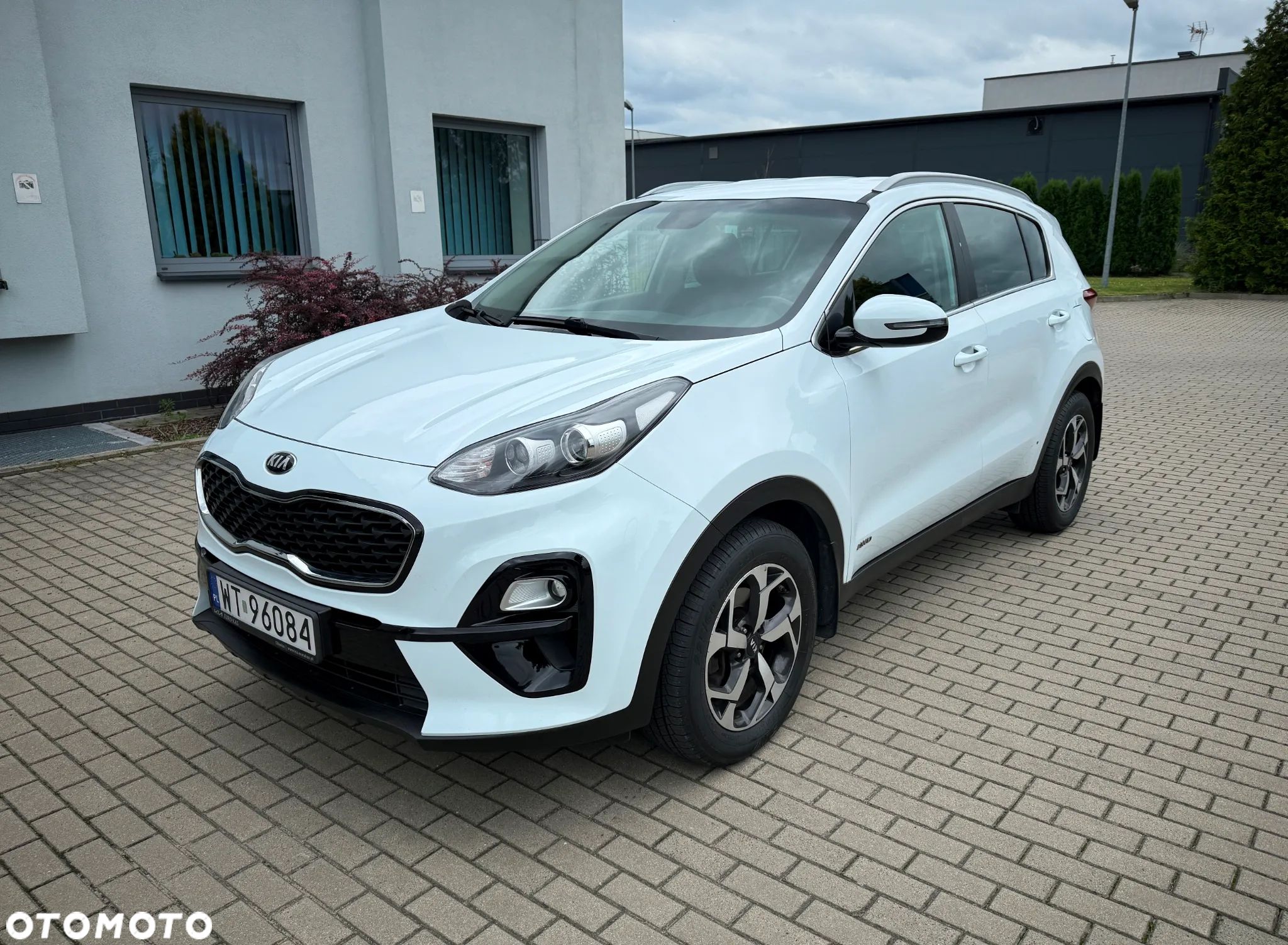 Kia Sportage 1.6 T-GDI L Business Line 4WD DCT - 1