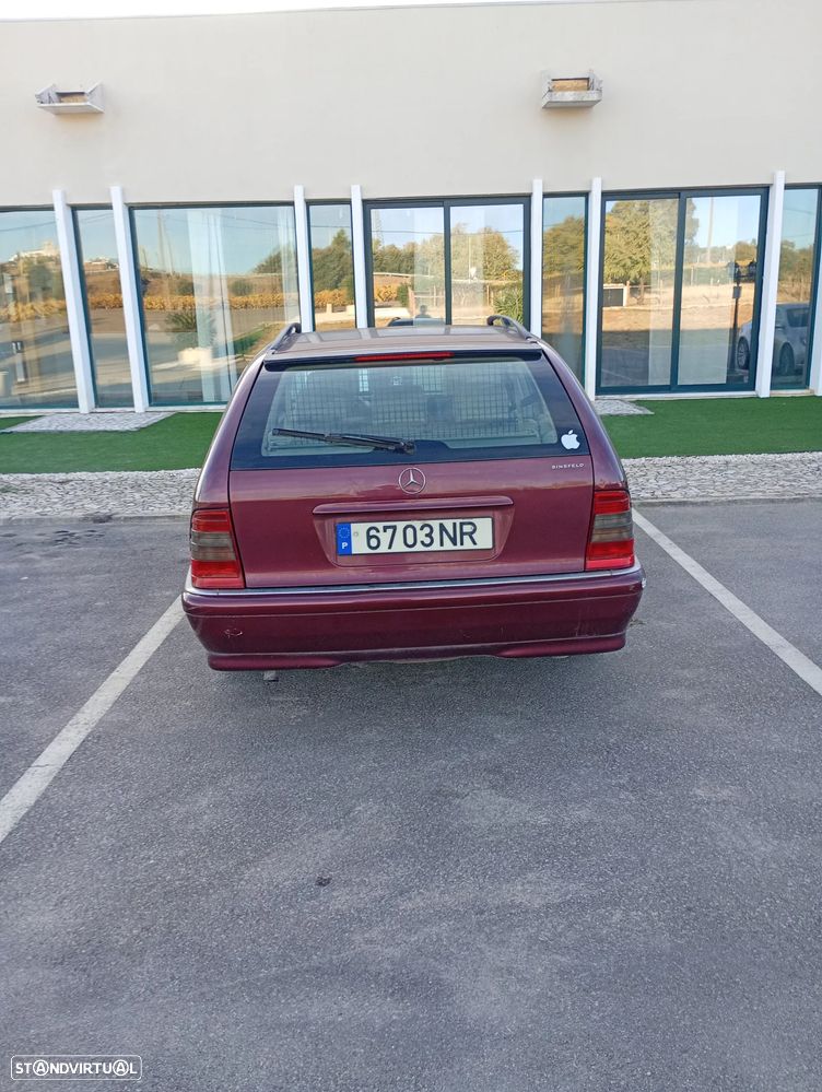 Mercedes-Benz C 220 - 4