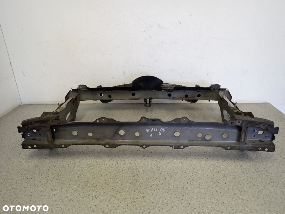 TOYOTA YARIS II 06-09 PAS PRZEDNI WZMOCNIENIE - 4