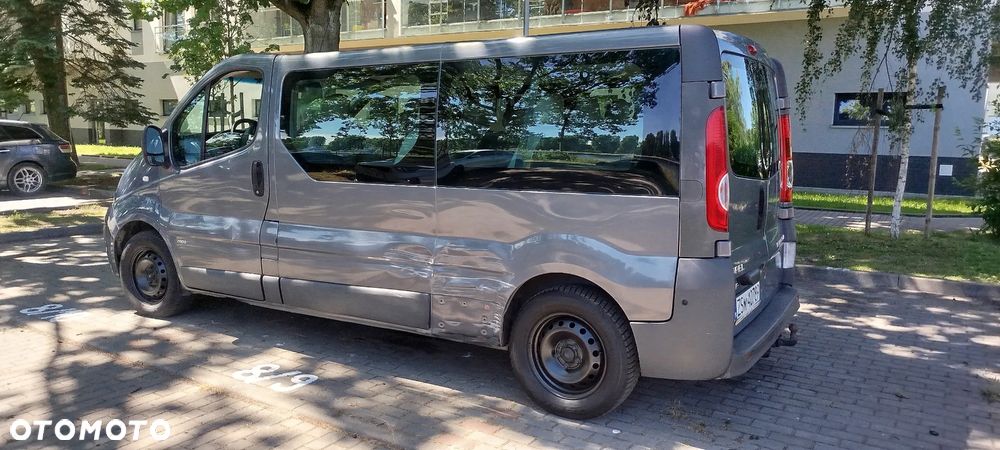 Opel Vivaro - 2