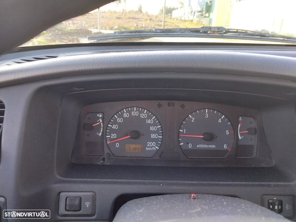 Mitsubishi Pajero Sport 2.5 TD GLS - 12