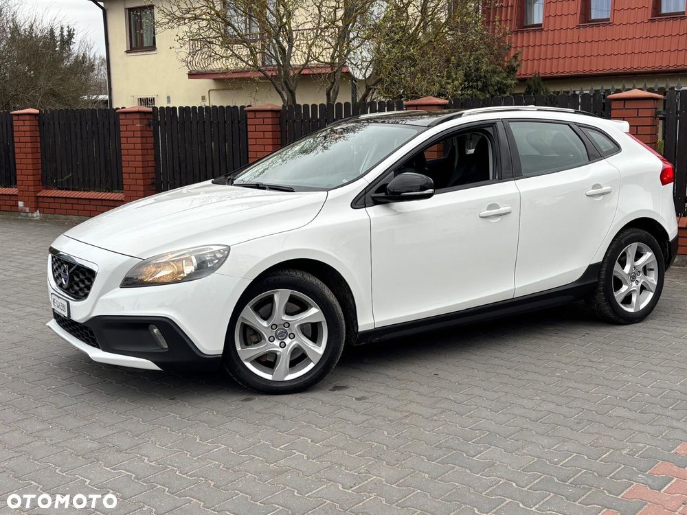 Volvo V40 D3 Ocean Race - 6