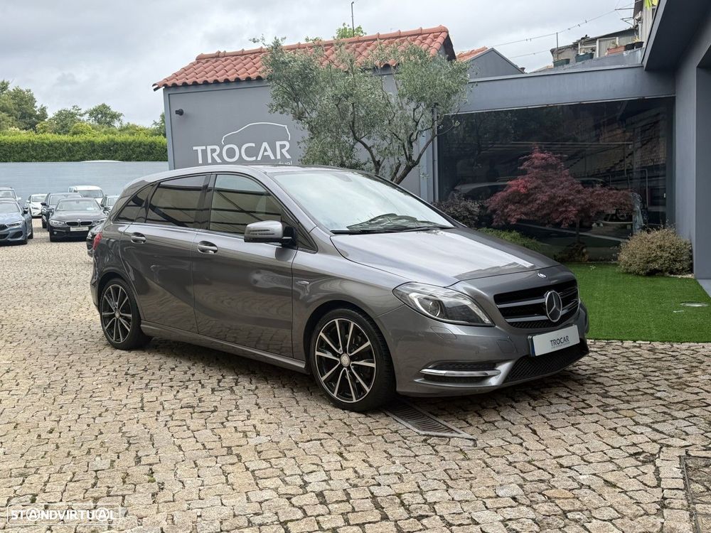 Mercedes-Benz B 180 CDI BlueEFFICIENCY - 2
