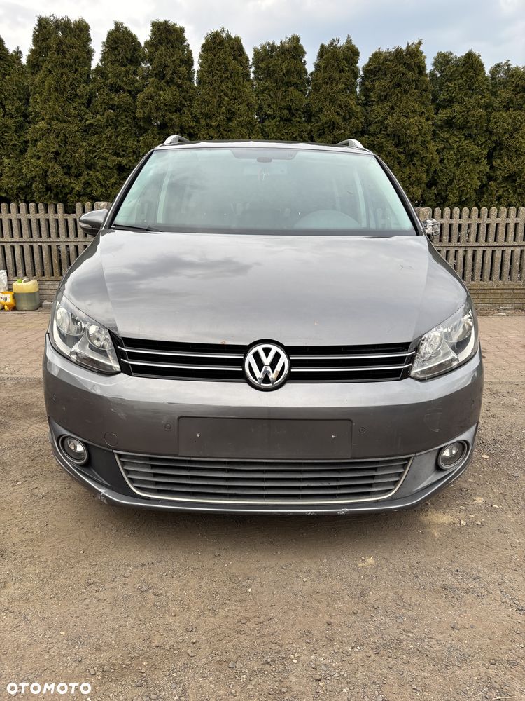 Volkswagen Touran - 8