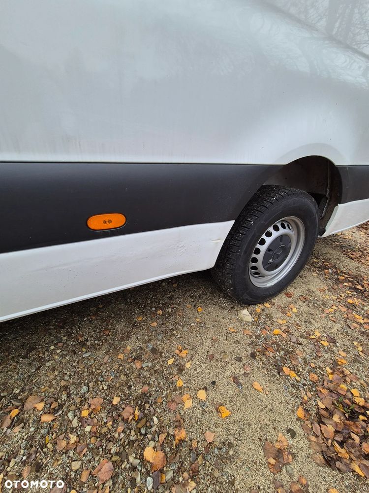 Mercedes-Benz Sprinter - 9