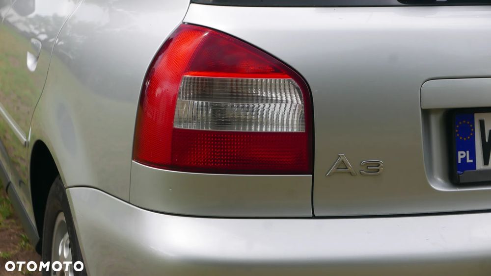 Audi A3 Sportback 1.6 Ambiente - 10