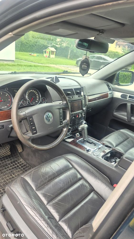 Volkswagen Touareg 2.5 R5 TDI Tiptr - 28